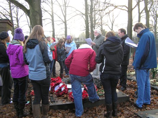 students visiting langemark german cemetery